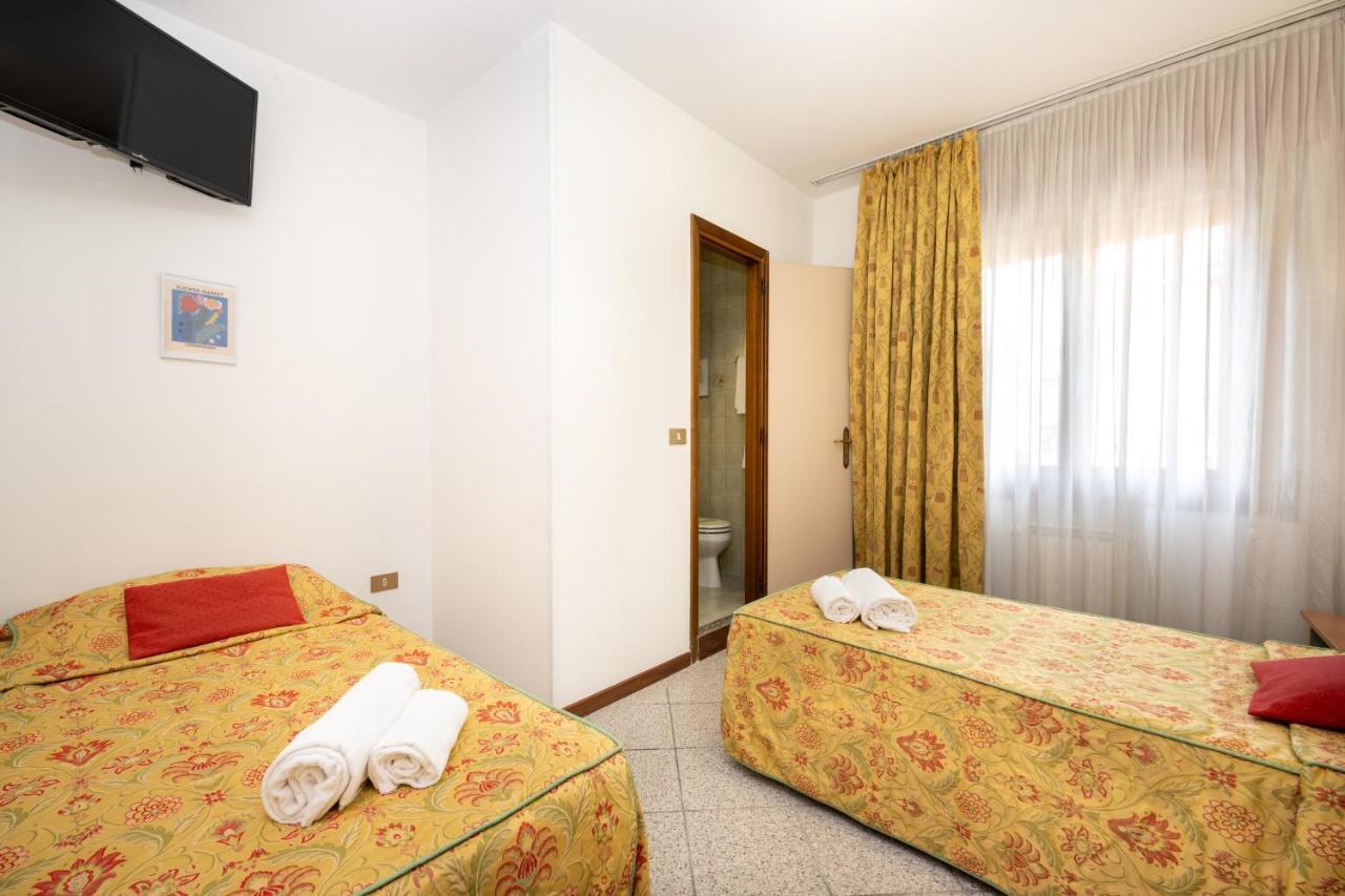 Camelia Rooms Venice Guesthouse Μέστρε Εξωτερικό φωτογραφία